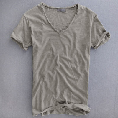 Reese | V-Neck Tee