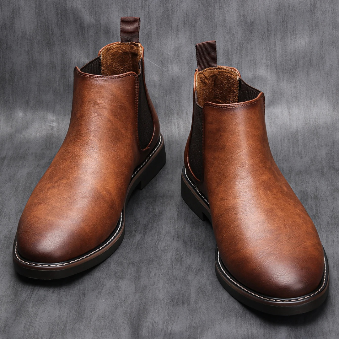 Max | Effortless Elegance Chelsea Boots