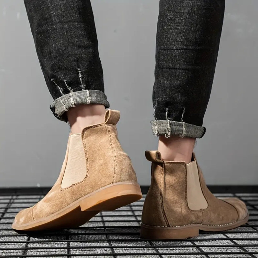 Giorgio | Suede Chelsea Boots